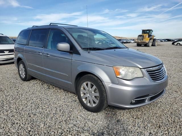 2013 Chrysler Town & Country Touring