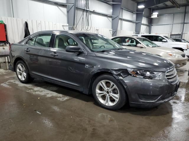 2015 Ford Taurus SE