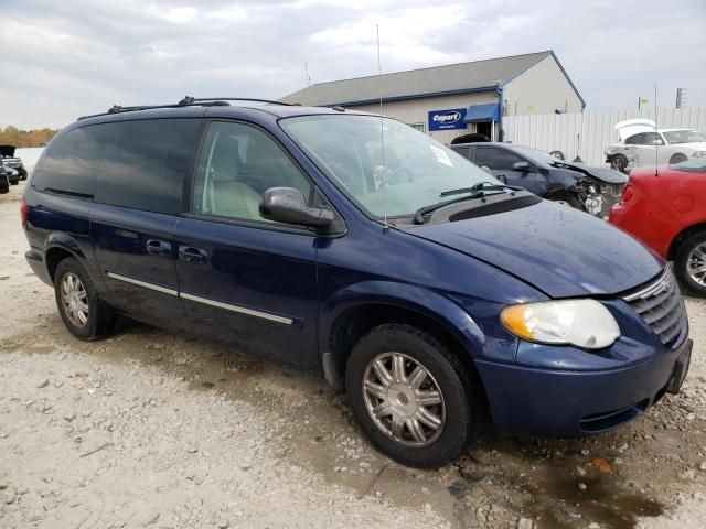 2006 Chrysler Town & Country Touring