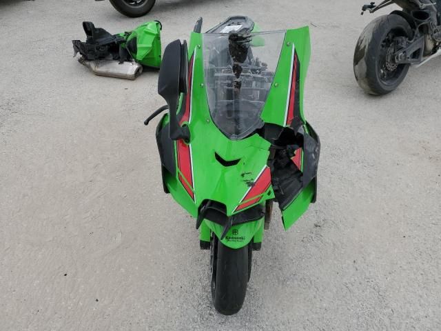 2023 Kawasaki ZX1002 M