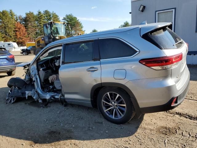 2018 Toyota Highlander SE