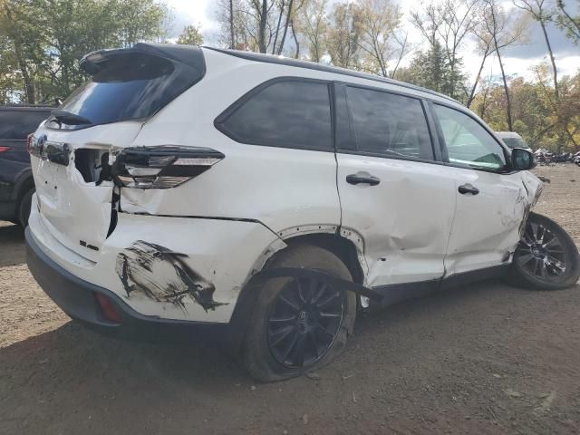 2019 Toyota Highlander SE