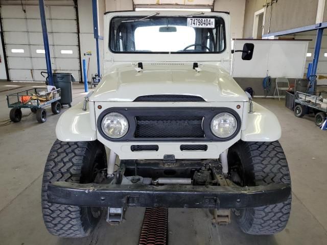 1974 Toyota FJ40