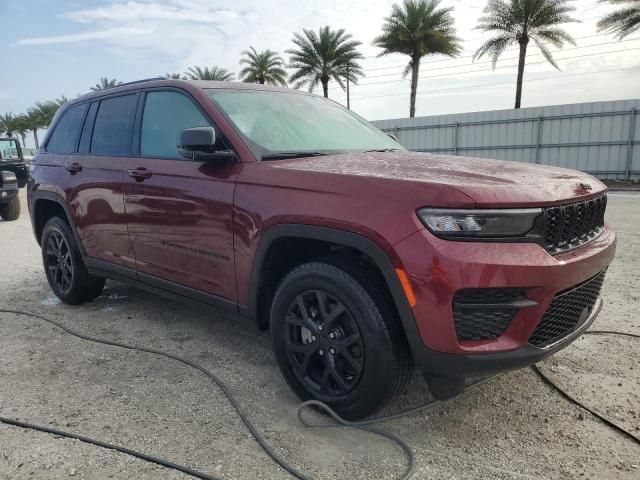 2024 Jeep Grand Cherokee Laredo