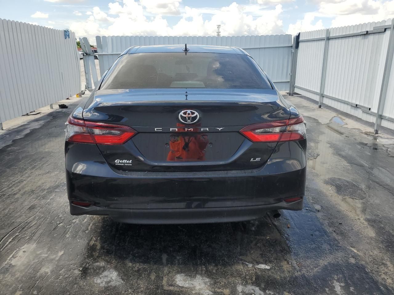 2024 Toyota Camry le