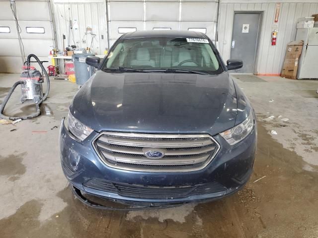 2018 Ford Taurus SE