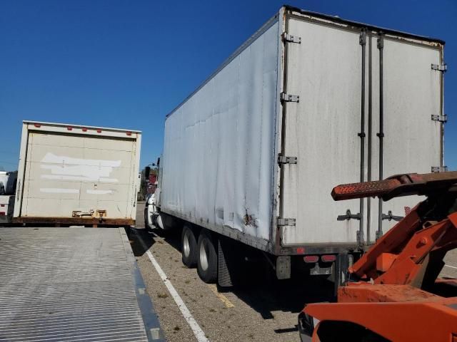 2007 Freightliner Conventional Columbia