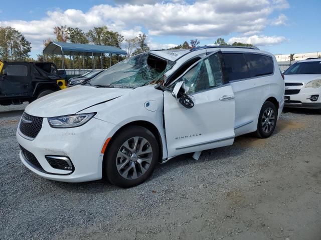 2024 Chrysler Pacifica Hybrid Pinnacle