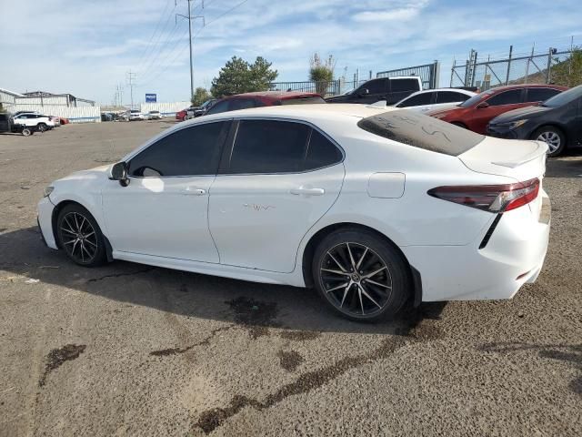 2021 Toyota Camry SE