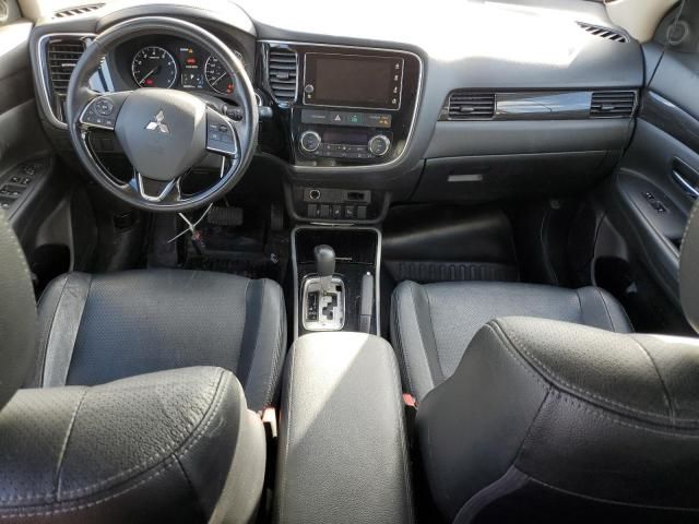 2017 Mitsubishi Outlander es