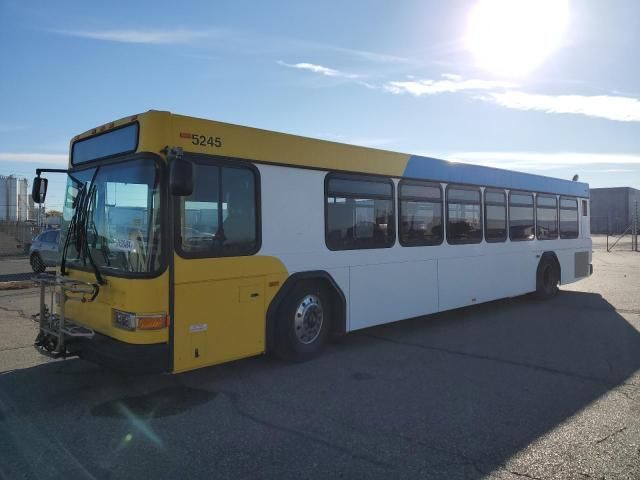 2005 Gillig Transit Bus Low