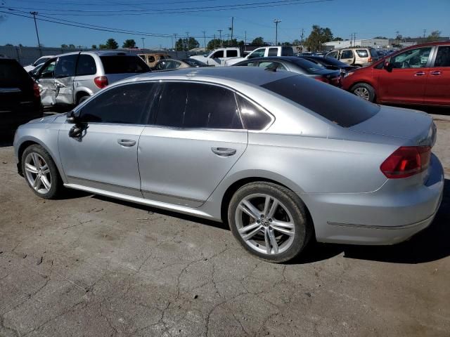 2013 Volkswagen Passat SEL