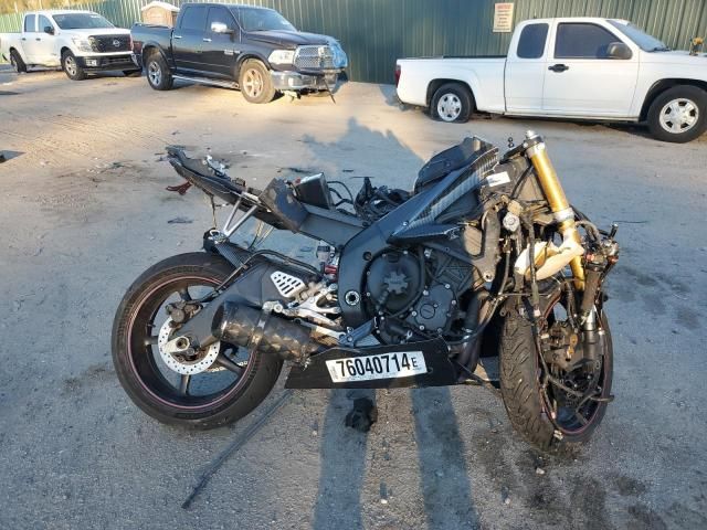 2007 Yamaha YZFR6 L