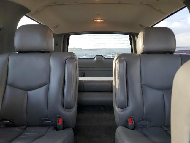 2004 Chevrolet Suburban K1500