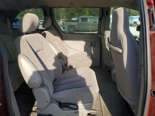 2003 Dodge Caravan SE