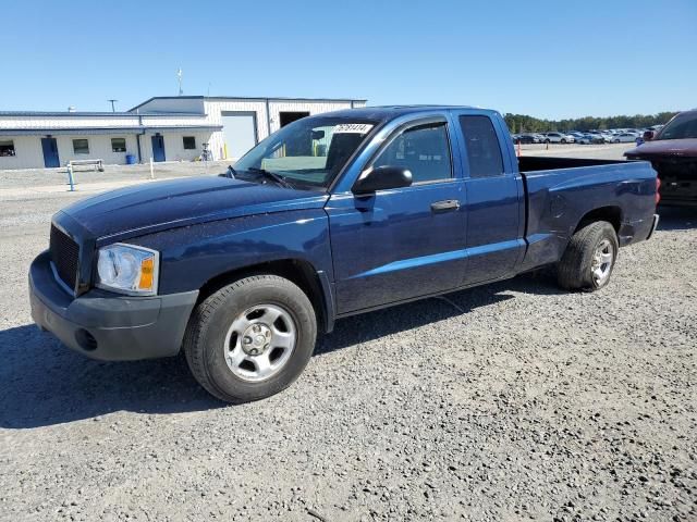 2005 Dodge Dakota ST