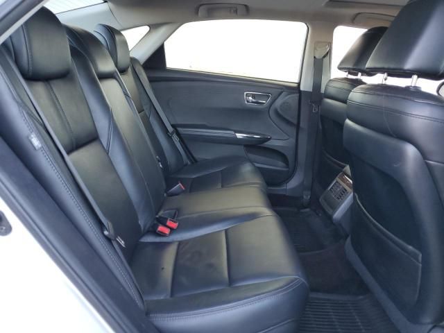 2013 Toyota Avalon Base