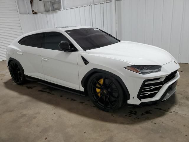 2019 Lamborghini Urus