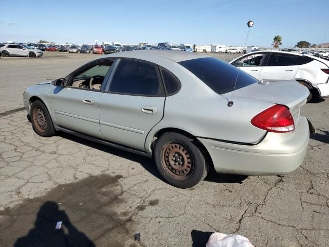 2005 Ford Taurus SE