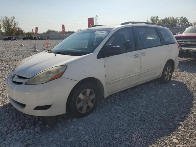 2007 Toyota Sienna CE