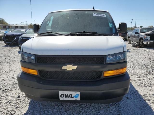 2022 Chevrolet Express G2500