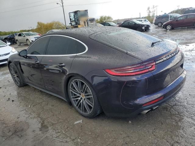 2018 Porsche Panamera 4S