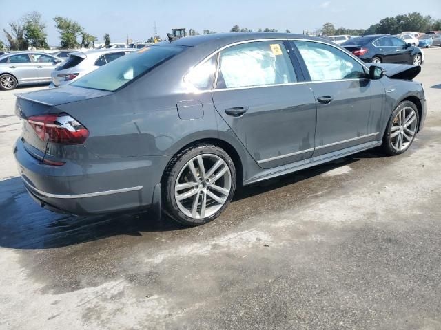 2017 Volkswagen Passat R-Line