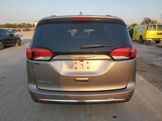 2017 Chrysler Pacifica Touring L Plus