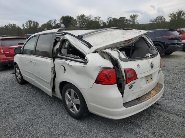 2009 Volkswagen Routan SE