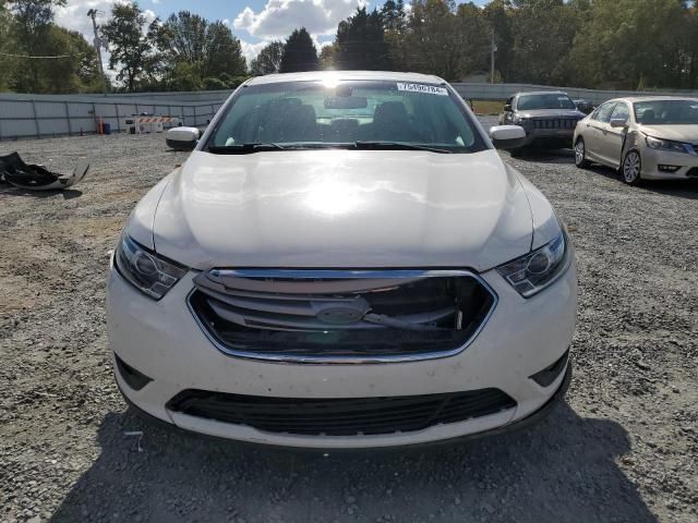 2017 Ford Taurus SEL