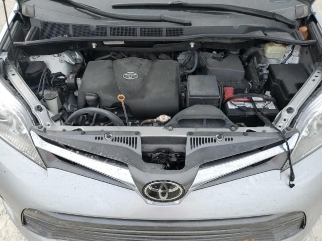 2019 Toyota Sienna XLE