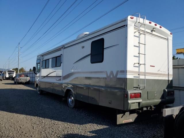 2002 Winnebago 2002 Workhorse Custom Chassis Motorhome Chassis W2