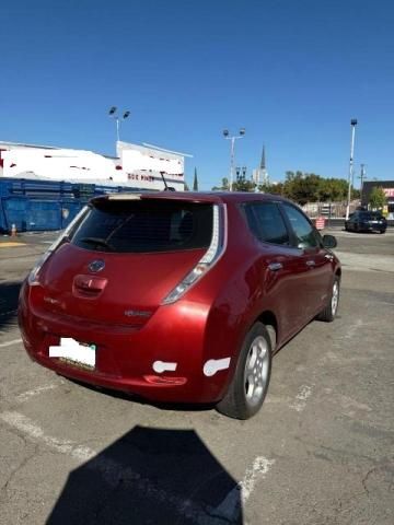 2011 Nissan Leaf SV