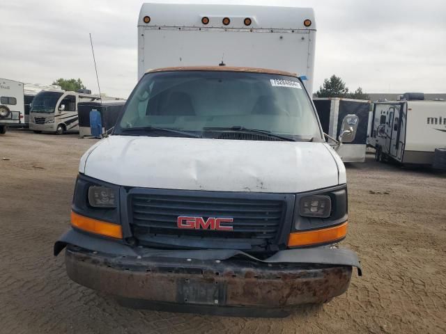 2005 GMC Savana Cutaway G3500