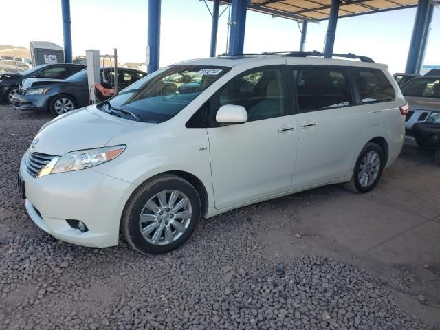 2017 Toyota Sienna XLE