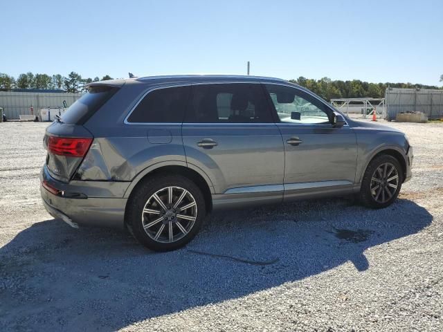 2017 Audi Q7 Premium Plus