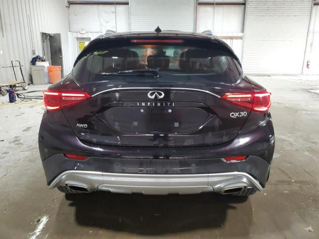 2017 Infiniti QX30 Base