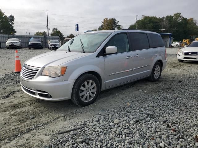 2012 Chrysler Town & Country Touring L