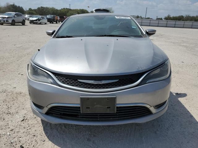 2017 Chrysler 200 Limited