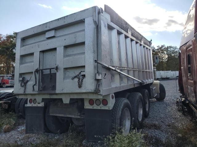 1996 Peterbilt 357