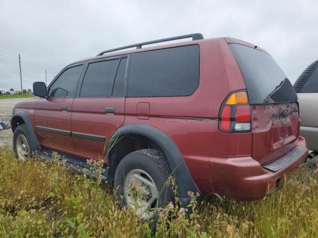 2001 Mitsubishi Montero Sport ES