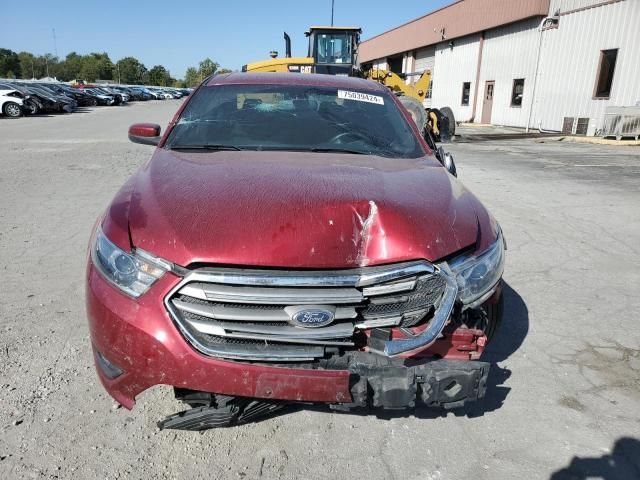 2016 Ford Taurus SEL