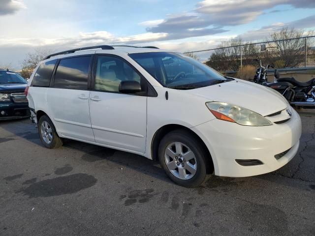 2006 Toyota Sienna CE