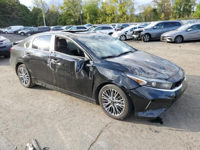 2022 KIA Forte GT Line