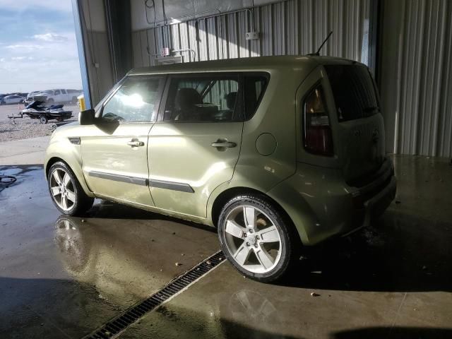 2011 KIA Soul +