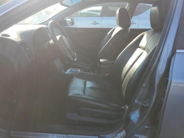 2010 Nissan Altima Base