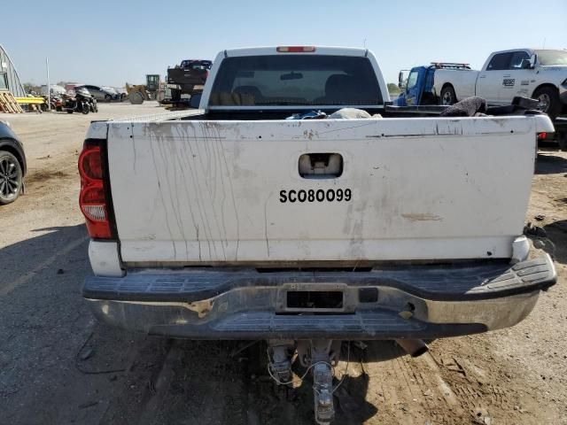 2004 Chevrolet Silverado C2500 Heavy Duty