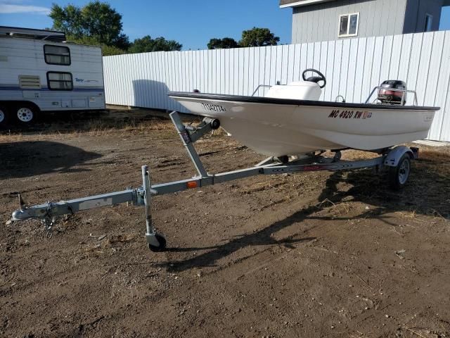 2000 Boston Whaler Boat W TRL