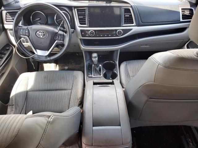 2016 Toyota Highlander LE