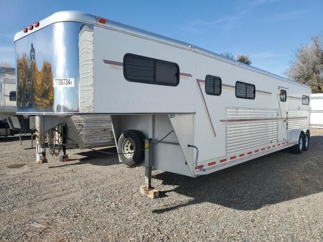 2003 Fabr Horse Trailer